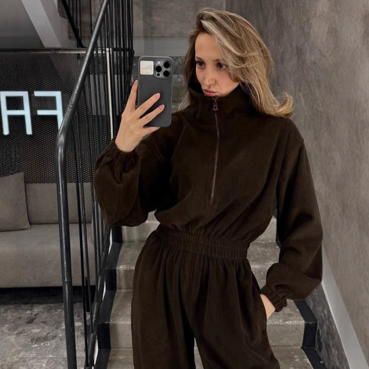 Kvinnors bekväma fleeceoverall med hög krage och elastisk midja Mirla-Eva Jonsson