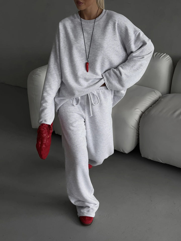 Kvinnors bekväma fleecepullover med vida ärmar och elastiskt nederkant Mirla-Eva Jonsson