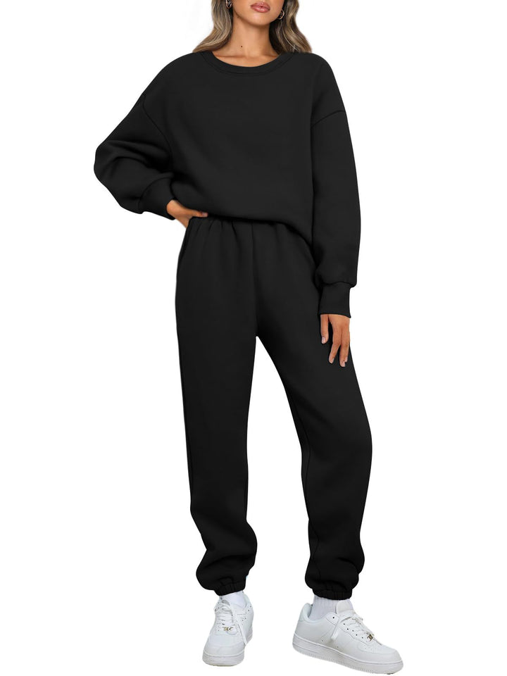 Kvinnors bekväma fritidsdräkt med oversized skärning och elastiskt midjeband Mirla-Eva Jonsson