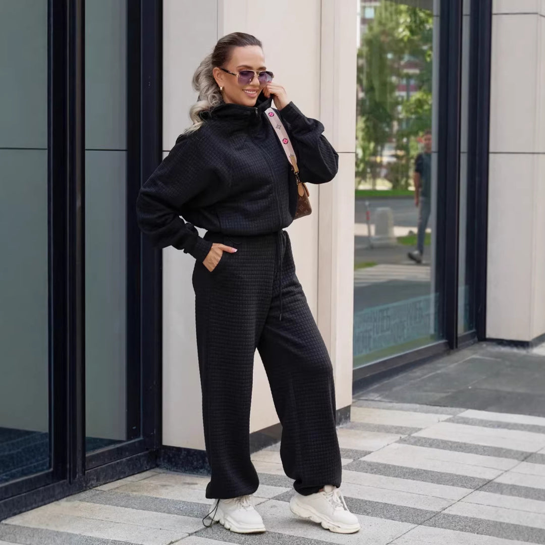 Kvinnors bekväma hoodie med bred jumpsuit Mirla-Eva Jonsson