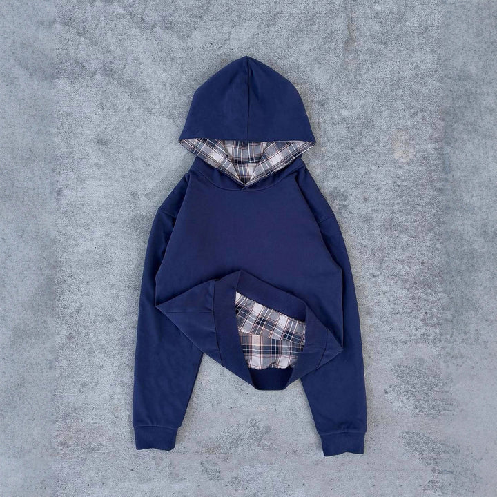 Kvinnors bekväma hoodie med rutmönster Mirla-Eva Jonsson
