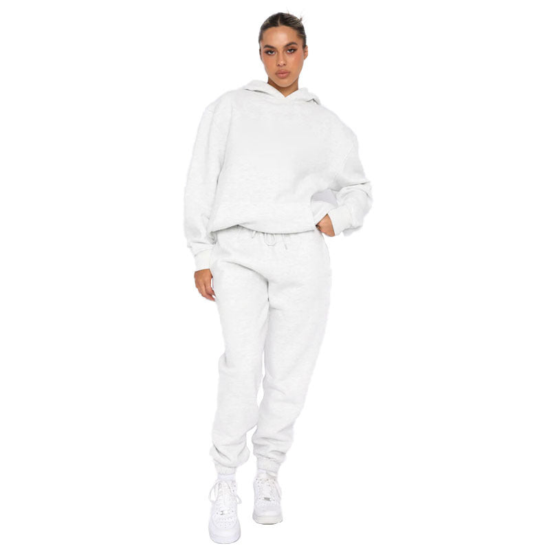 Kvinnors bekväma huvtröja-set tillverkat av högkvalitativt sweatshirtmaterial Mirla-Eva Jonsson
