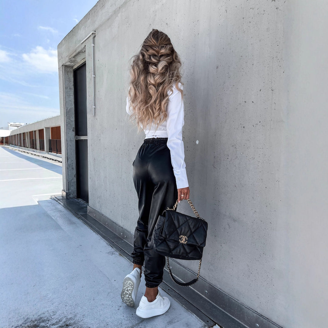 Kvinnors bekväma joggingsbyxor i sportig stil med elastisk midja och fickor Mirla-Eva Jonsson