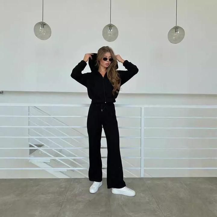 Kvinnors bekväma lounge-set med huva topp och vida byxor Mirla-Eva Jonsson
