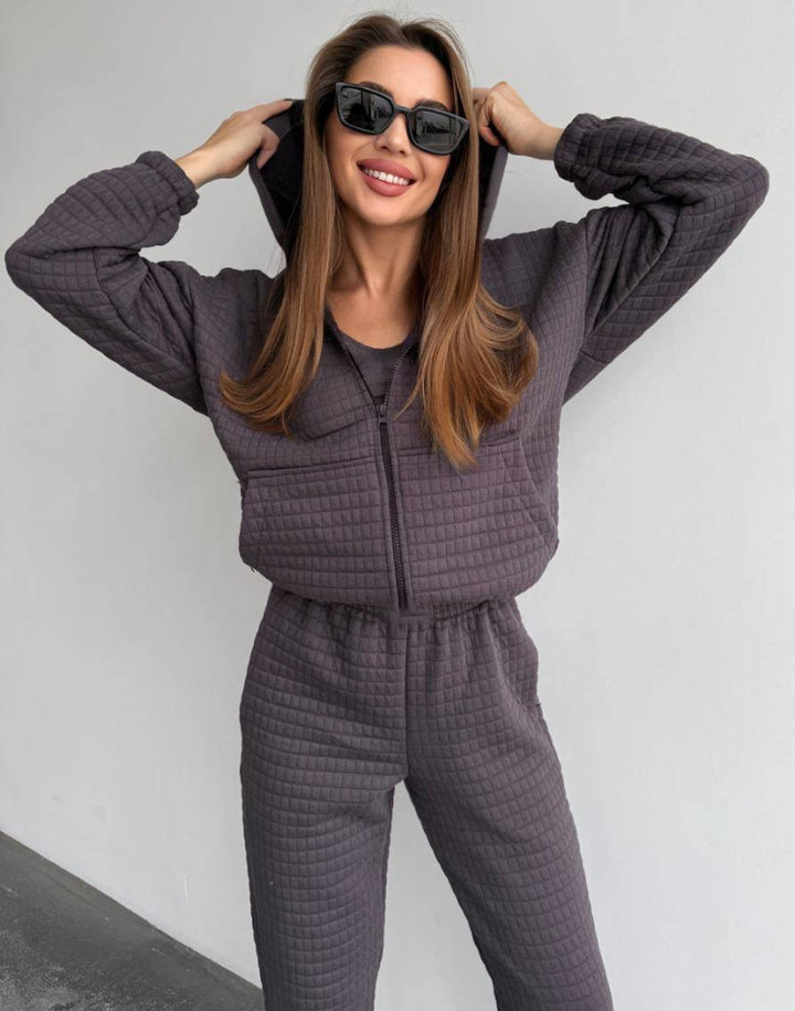 Kvinnors bekväma loungekläder set med texturerad topp och elastisk midja Mirla-Eva Jonsson