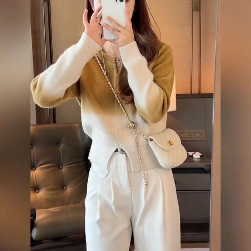 Kvinnors bekväma övergångströja med elegant V-ringning och dragkedja-Eva Jonsson