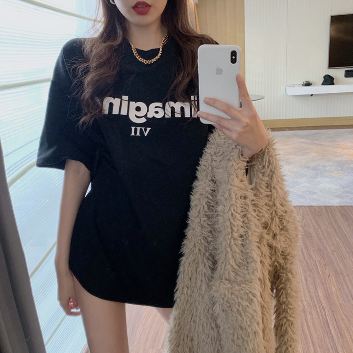 Kvinnors bekväma oversized T-shirt med kreativtryck och avslappnad skärning-Eva Jonsson