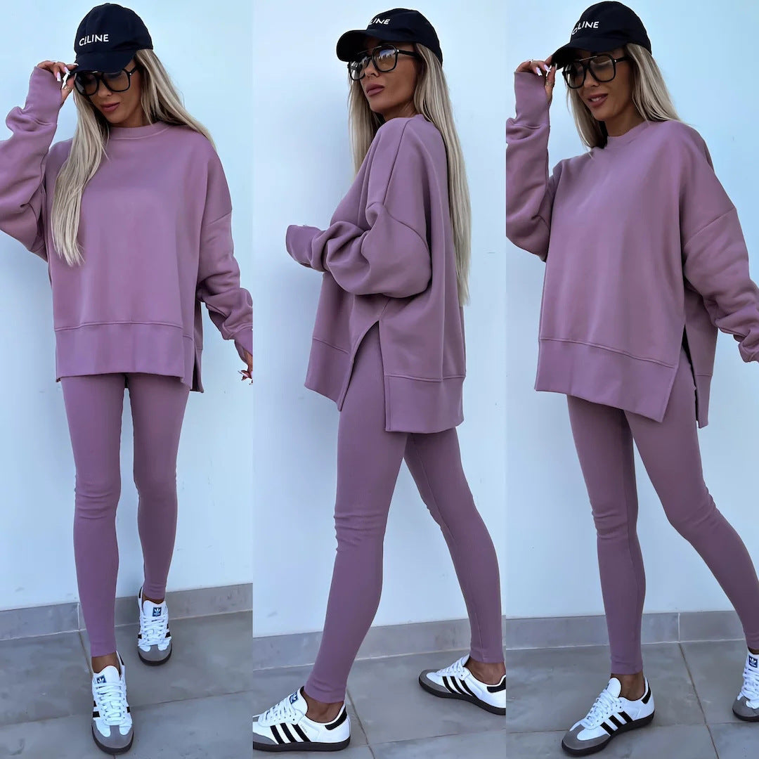 Kvinnors bekväma oversized sweatshirt och figurnära leggings Mirla-Eva Jonsson