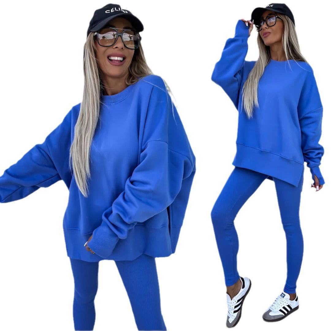 Kvinnors bekväma oversized sweatshirt och figurnära leggings Mirla-Eva Jonsson