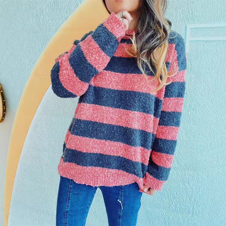 Kvinnors bekväma randiga sweater med mjukt material och avslappnad passform Mirla-Eva Jonsson