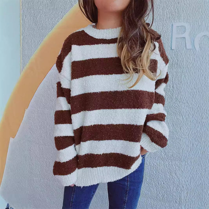 Kvinnors bekväma randiga sweater med mjukt material och avslappnad passform Mirla-Eva Jonsson
