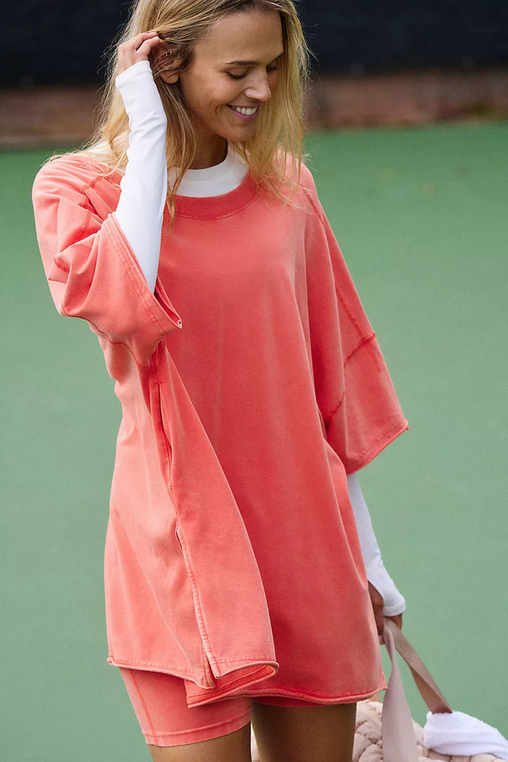 Kvinnors bekväma sportloungewear-set med oversized topp och shorts Mirla-Eva Jonsson