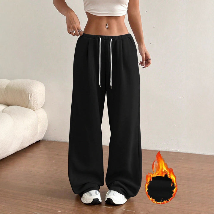 Kvinnors bekväma sweatpants med avslappnad passform och sidofickor Mirla-Eva Jonsson