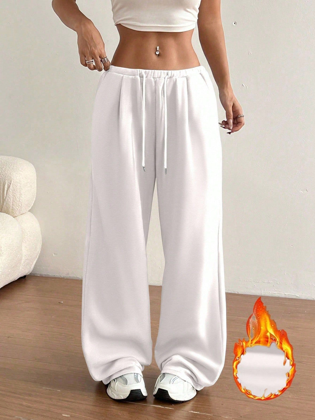 Kvinnors bekväma sweatpants med avslappnad passform och sidofickor Mirla-Eva Jonsson