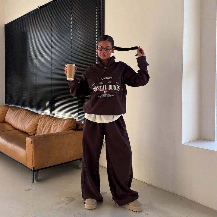 Kvinnors bekväma urbana fritidsdräkt med hög midja och lös passform Mirla-Eva Jonsson