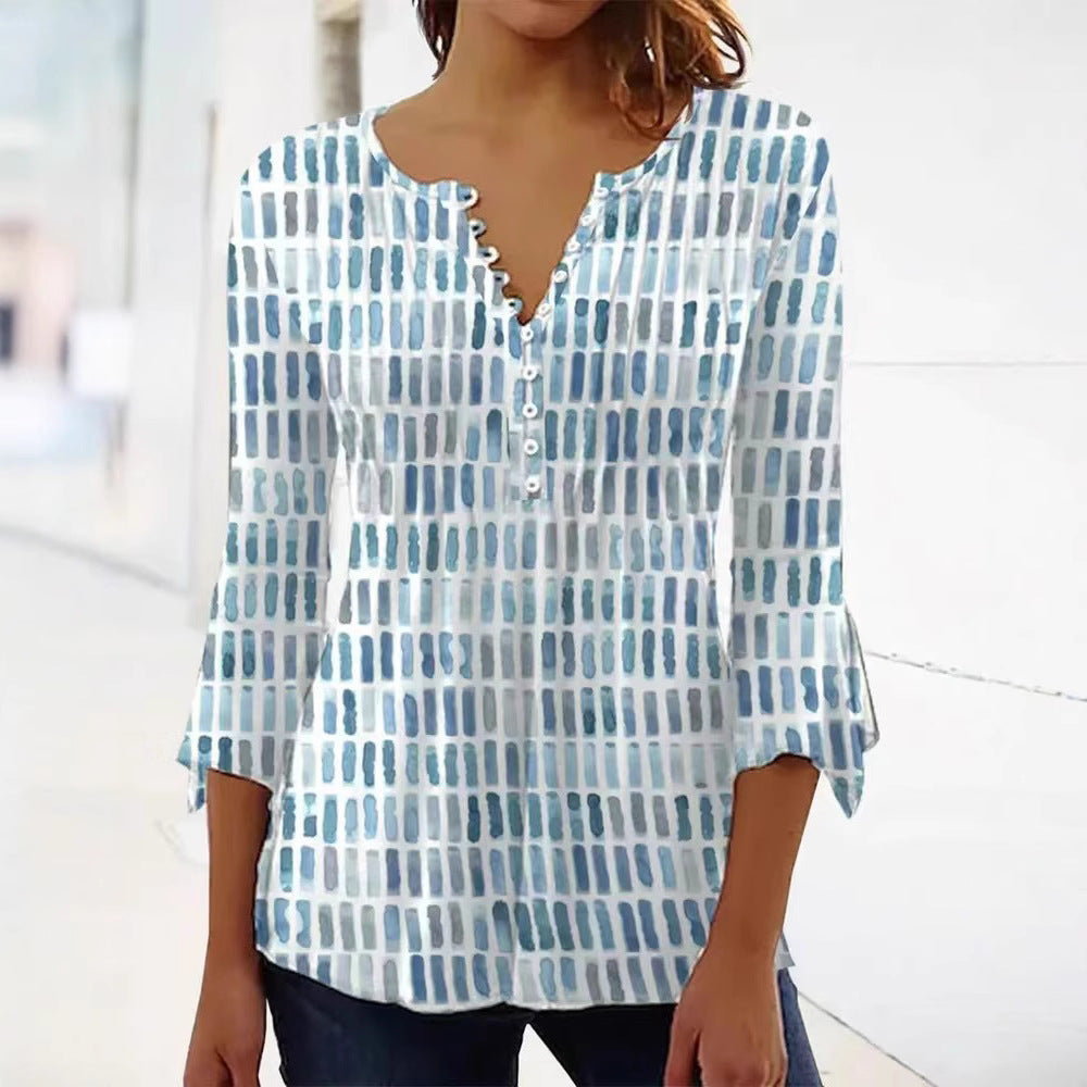 Kvinnors blus i modern grafisk design med knappp detaljer Mirla-Eva Jonsson