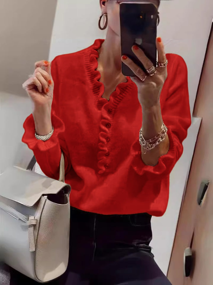 Kvinnors blus med flödande volangdesign och knappslå Mirla-Eva Jonsson