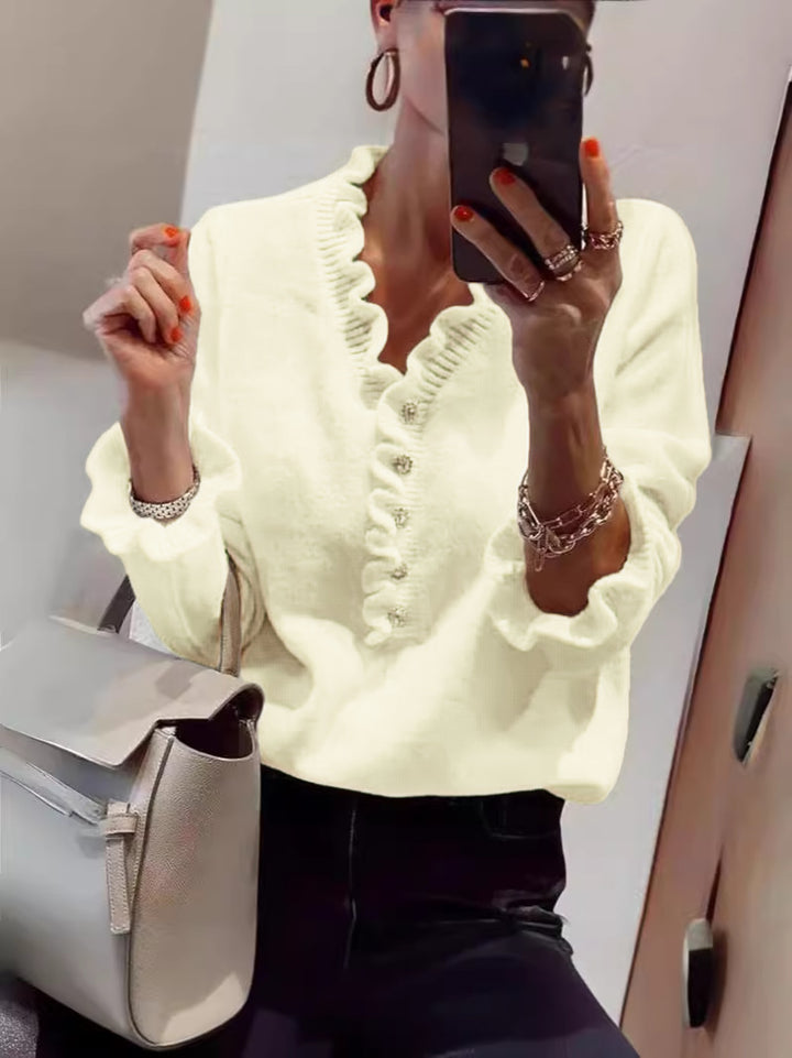 Kvinnors blus med flödande volangdesign och knappslå Mirla-Eva Jonsson