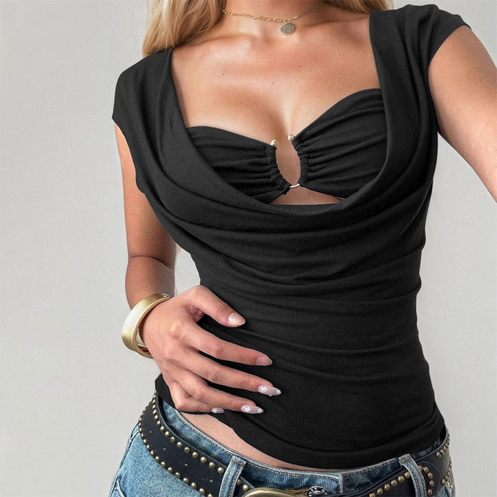 Kvinnors blus med moderiktig V-hals och sofistikerade draperingsdetaljer Mirla-Eva Jonsson