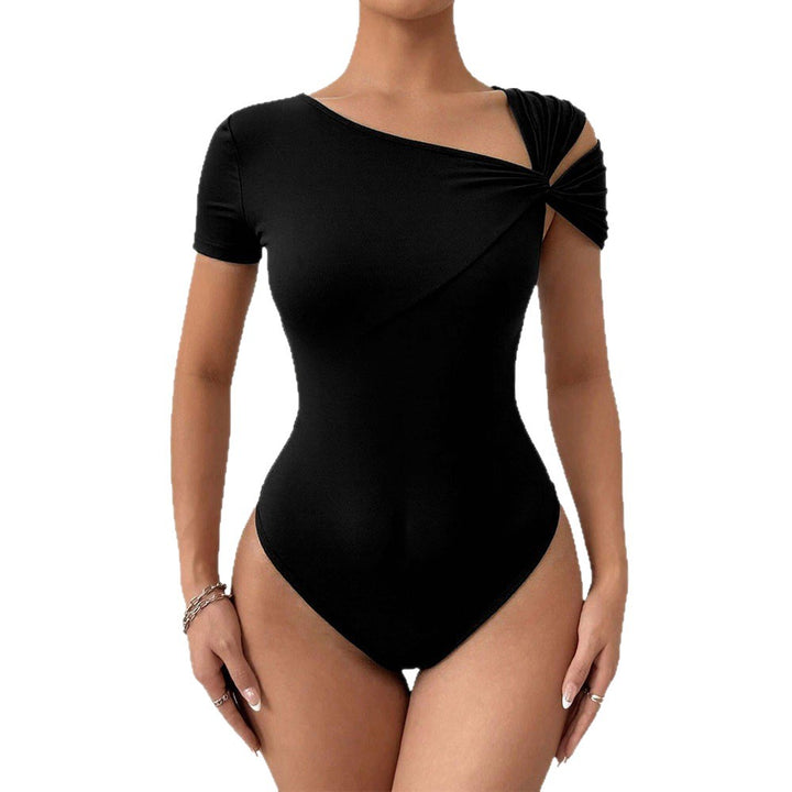 Kvinnors bodysuit med asymmetrisk skärning och drapering Mirla-Eva Jonsson