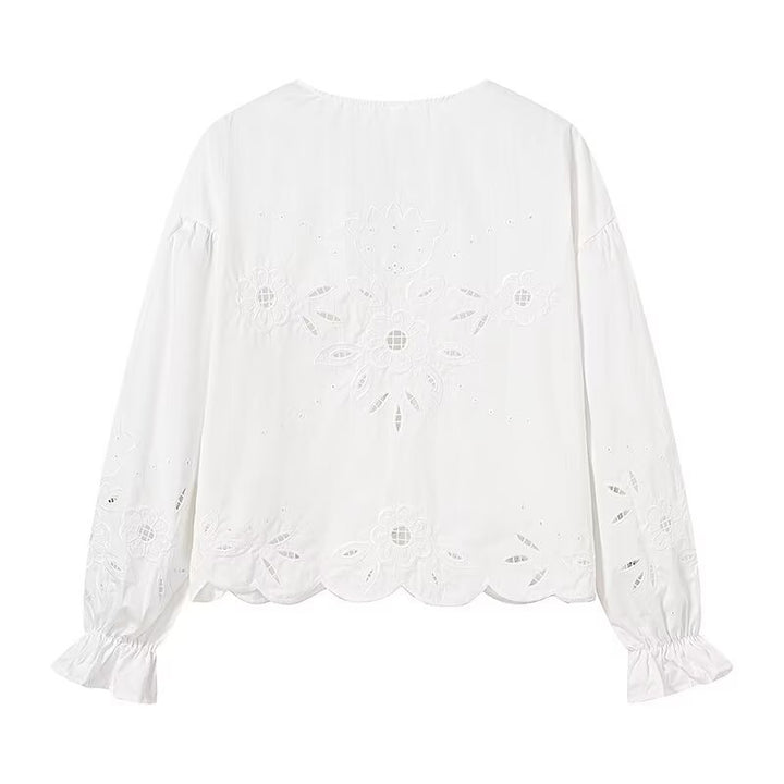 Kvinnors broderad blus med volangkant Mirla-Eva Jonsson