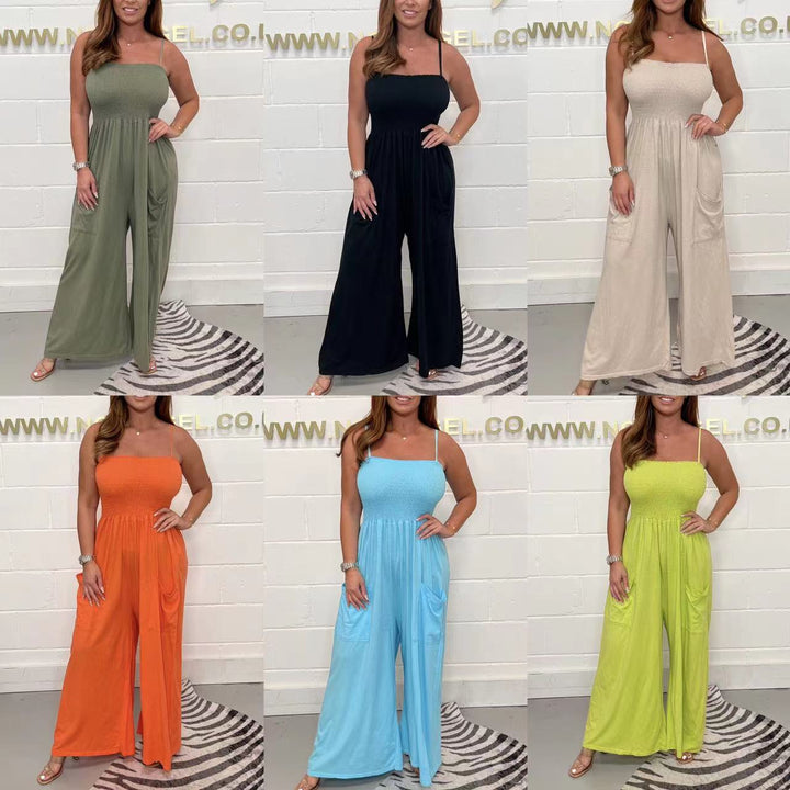 Kvinnors byxdress med stiliga rynkor och praktiska fickor Mirla-Eva Jonsson