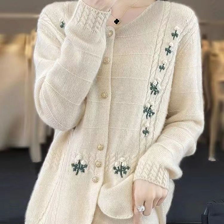 Kvinnors cardigan med blommiga broderier Mirla-Eva Jonsson