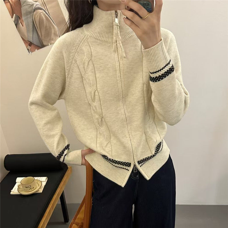 Kvinnors cardigan med elegant dragkedja och texturerat kabelmönster Mirla-Eva Jonsson