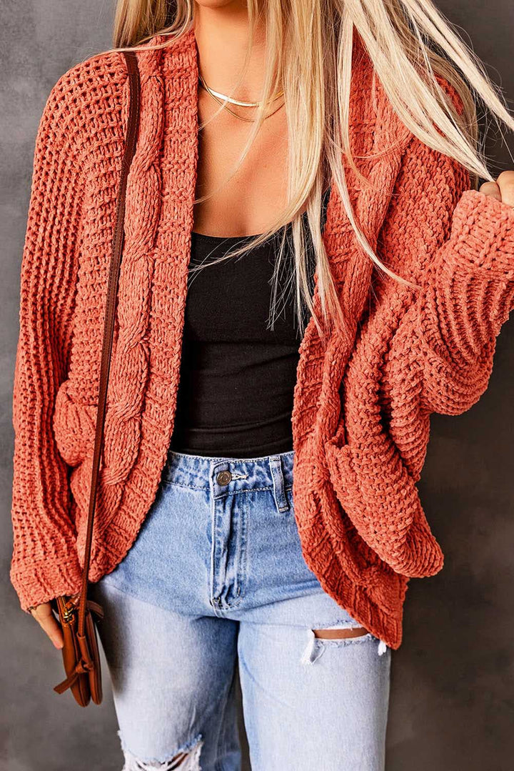 Kvinnors cardigan med en avslappnad skärning Mirla-Eva Jonsson