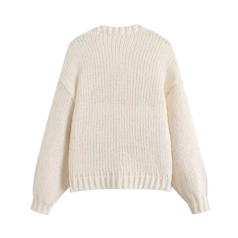 Kvinnors cardigan med fruktiga applikationer och moderna knappdetaljer Mirla-Eva Jonsson