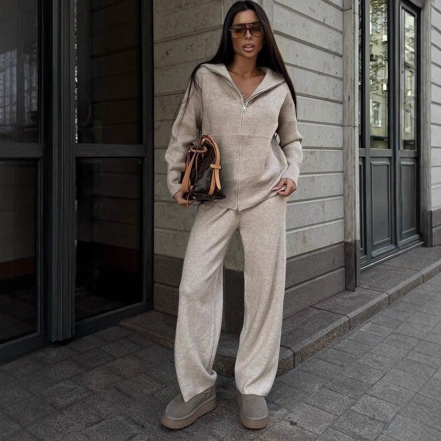 Kvinnors cardigan med hög krage och dragkedja Mirla-Eva Jonsson