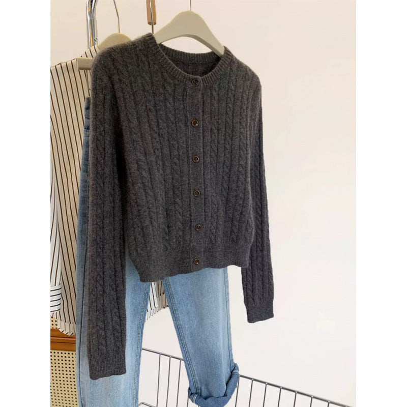 Kvinnors cardigan med kabelmönster Mirla-Eva Jonsson