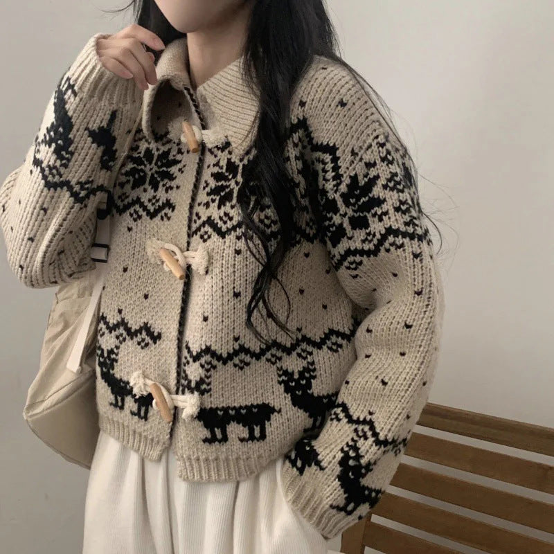 Kvinnors cardigan med kreativt djurmotiv och högkvalitativa träknappar Mirla-Eva Jonsson