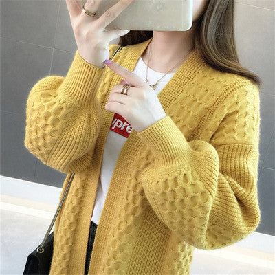 Kvinnors cardigan med texturerad design och mjukt grepp Mirla-Eva Jonsson