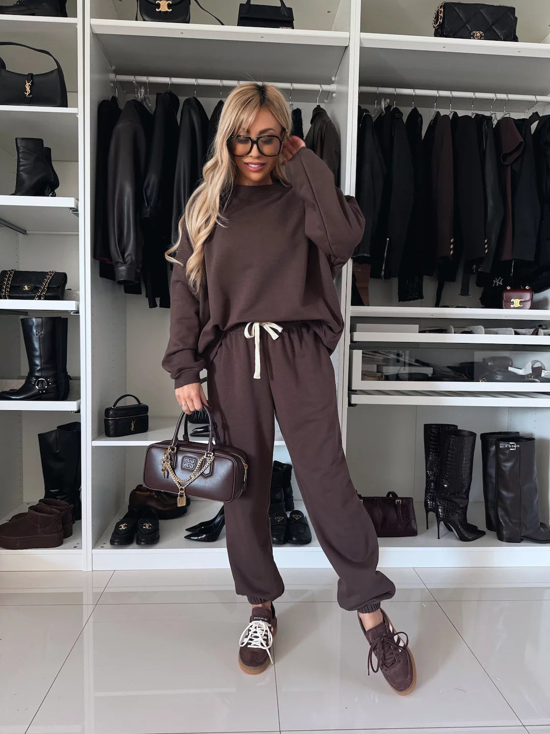 Kvinnors casual träningsoverall med elegant skärning och bekväm passform Mirla-Eva Jonsson