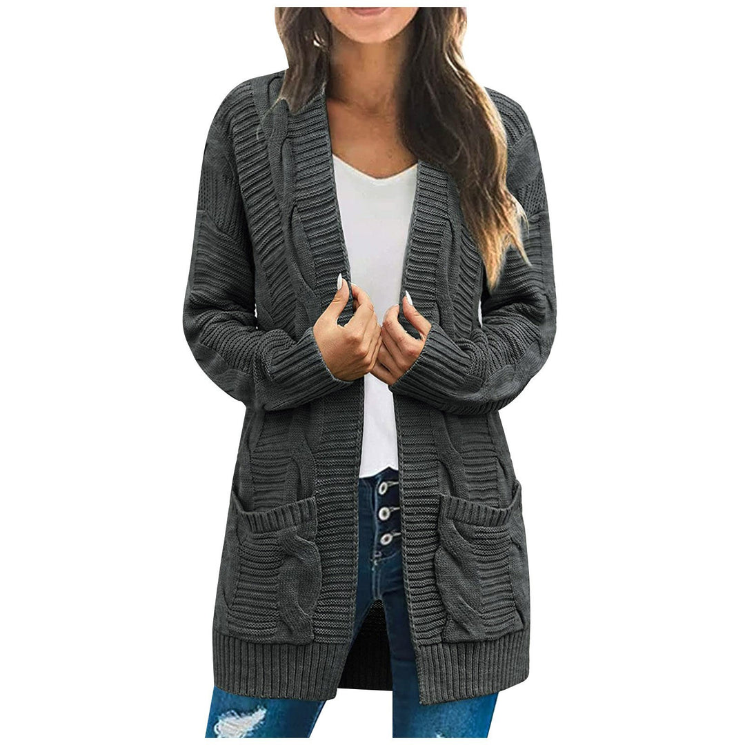 Kvinnors chunky stickad cardigan med fickor och texturerad sömnad utseende Mirla-Eva Jonsson