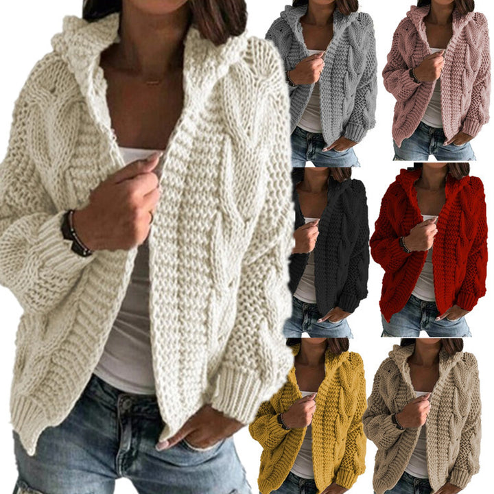 Kvinnors chunky stickad cardigan med huva och djupa fickor Mirla-Eva Jonsson