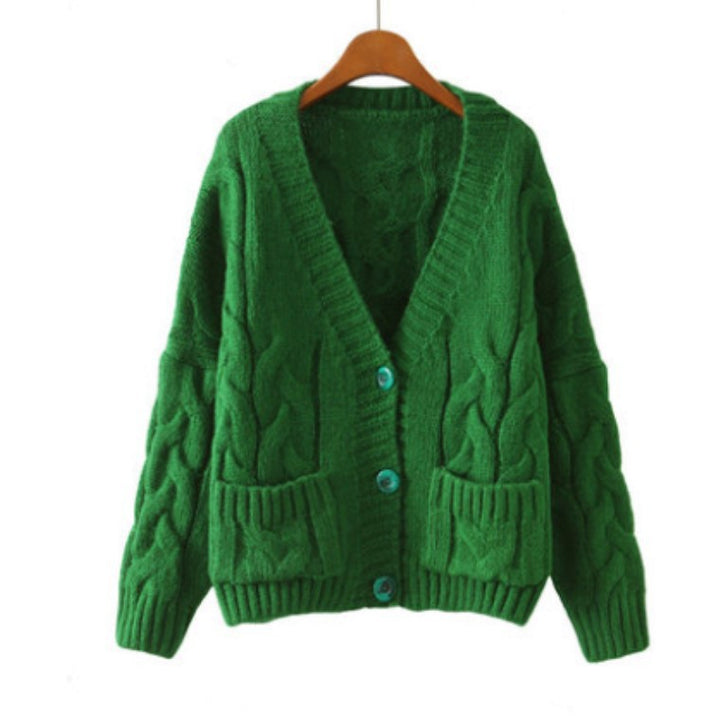 Kvinnors chunky stickad cardigan med knäppfickor och V-hals Mirla-Eva Jonsson