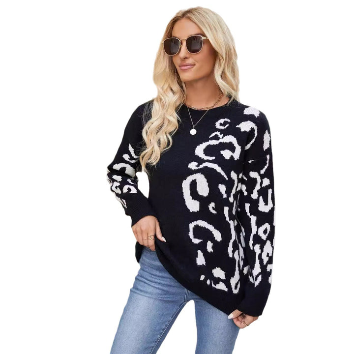 Kvinnors chunky stickad tröja med iögonfallande leopardmönster Mirla-Eva Jonsson