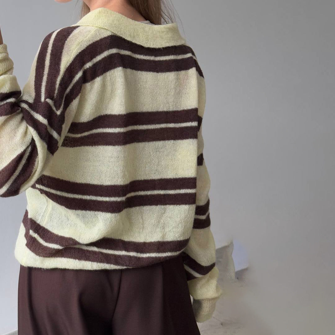 Kvinnors chunky stickad tröja med polokrage och blockränder Mirla-Eva Jonsson