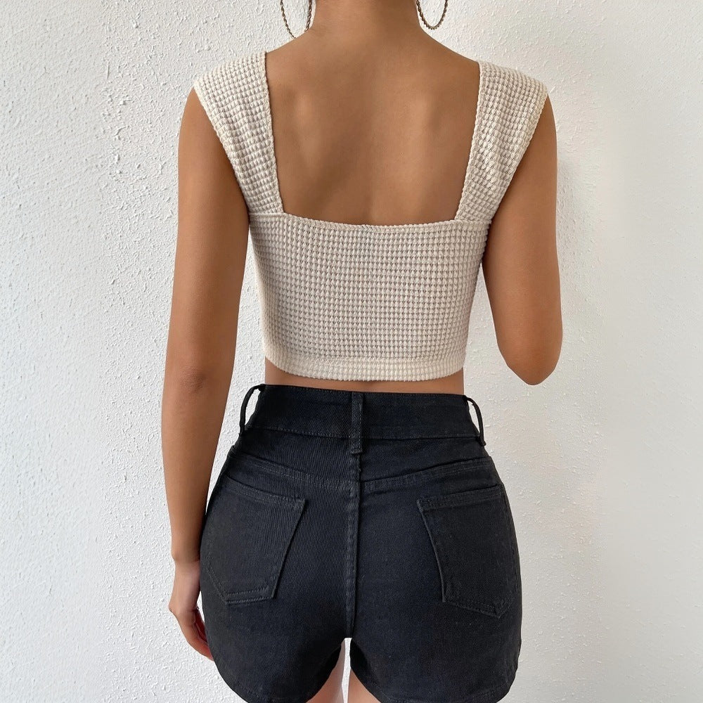 Kvinnors crop top med hjärtformad halsringning och breda remmar Mirla-Eva Jonsson