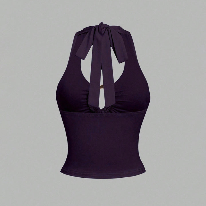 Kvinnors crop top med moderiktig halterneck-design och elegant knytband Mirla-Eva Jonsson
