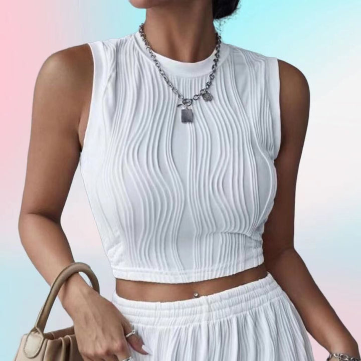 Kvinnors crop top med texturerad yta och hög hals-Eva Jonsson