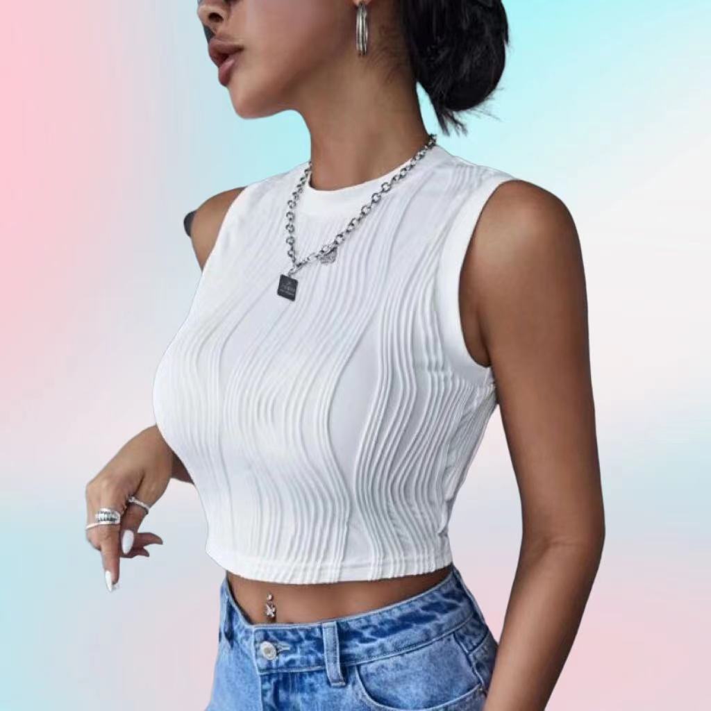 Kvinnors crop top med texturerad yta och hög hals-Eva Jonsson