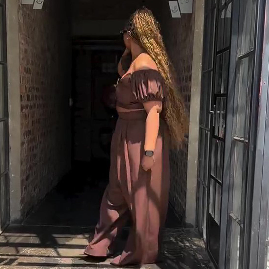 Kvinnors crop top och palazzo byxa set med voluminösa ärmar och eleganta veck Mirla-Eva Jonsson