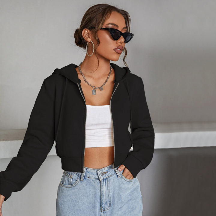 Kvinnors cropped hoodie jacka med modernt snitt och bekvämt material Mirla-Eva Jonsson