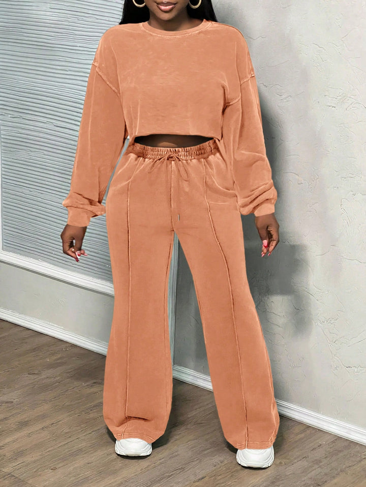 Kvinnors cropped loungewear-set med vida byxor och hög midja Mirla-Eva Jonsson