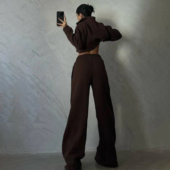 Kvinnors cropped sweatjacka Mirla-Eva Jonsson