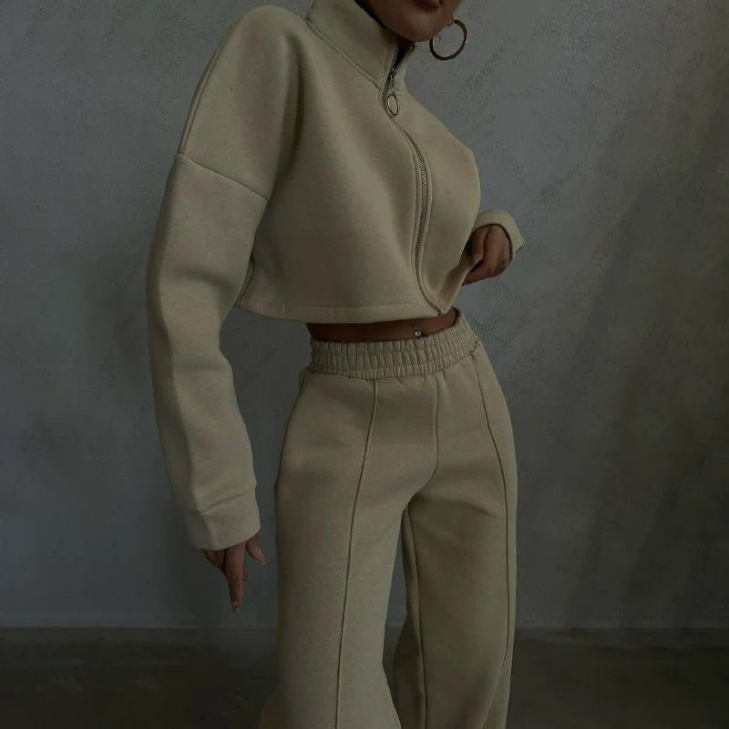 Kvinnors cropped sweatjacka Mirla-Eva Jonsson