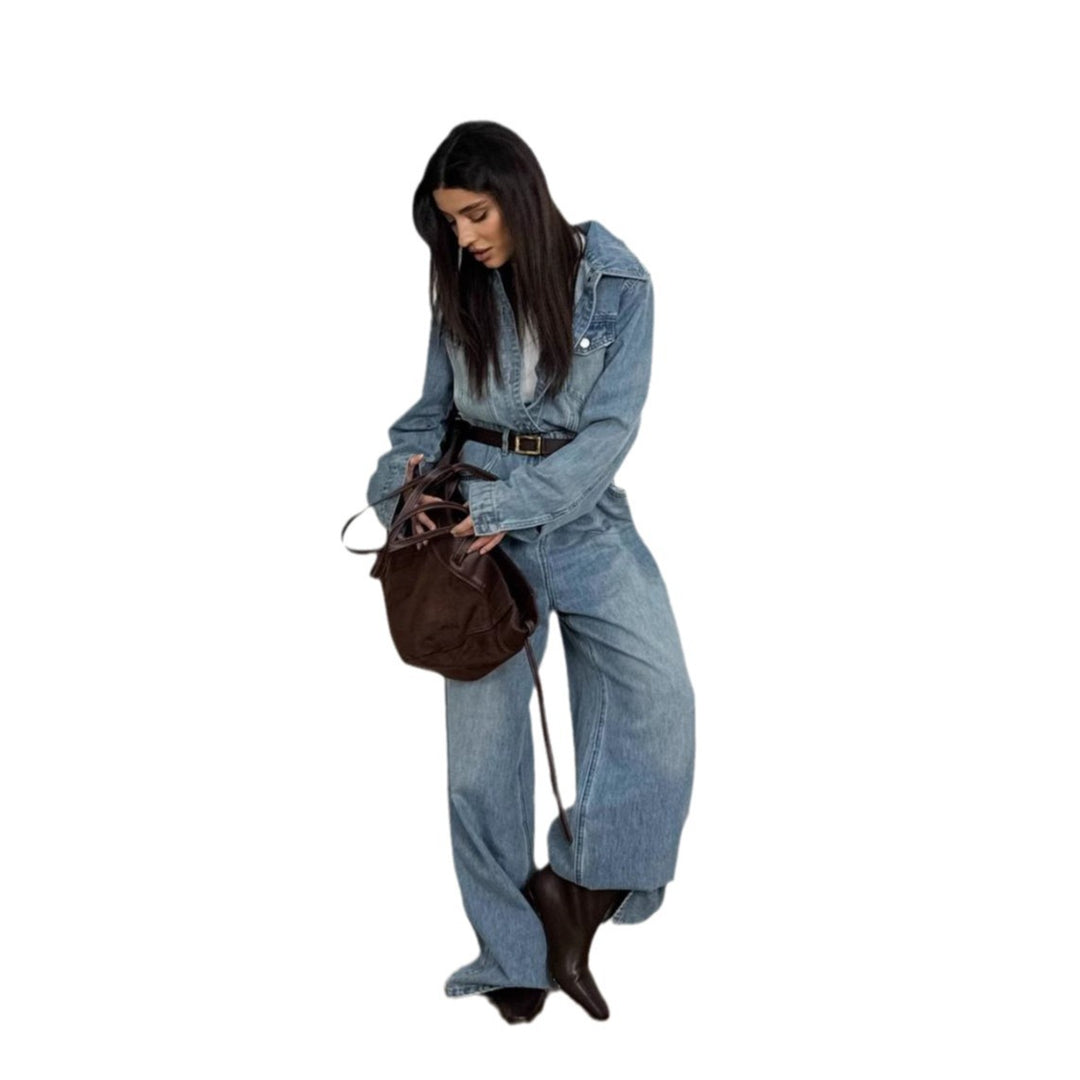 Kvinnors denim jumpsuit med justerbart bälte och vida ben Mirla-Eva Jonsson